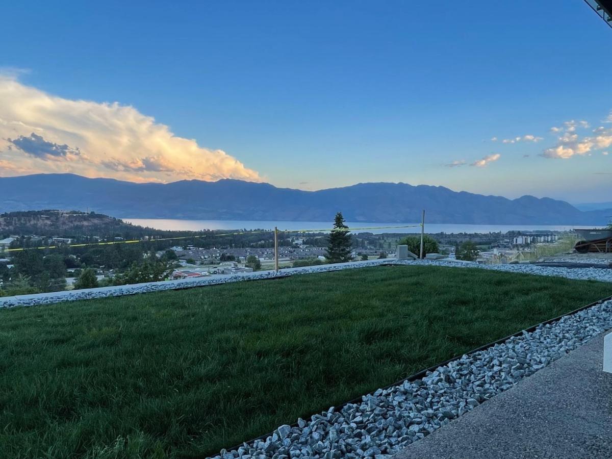 Shannon Heights B&B West Kelowna Ngoại thất bức ảnh