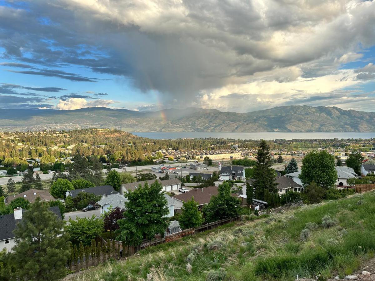 Shannon Heights B&B West Kelowna Ngoại thất bức ảnh