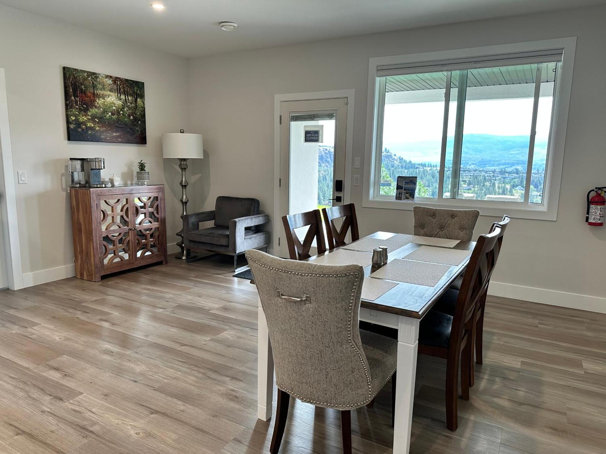 Shannon Heights B&B West Kelowna Ngoại thất bức ảnh